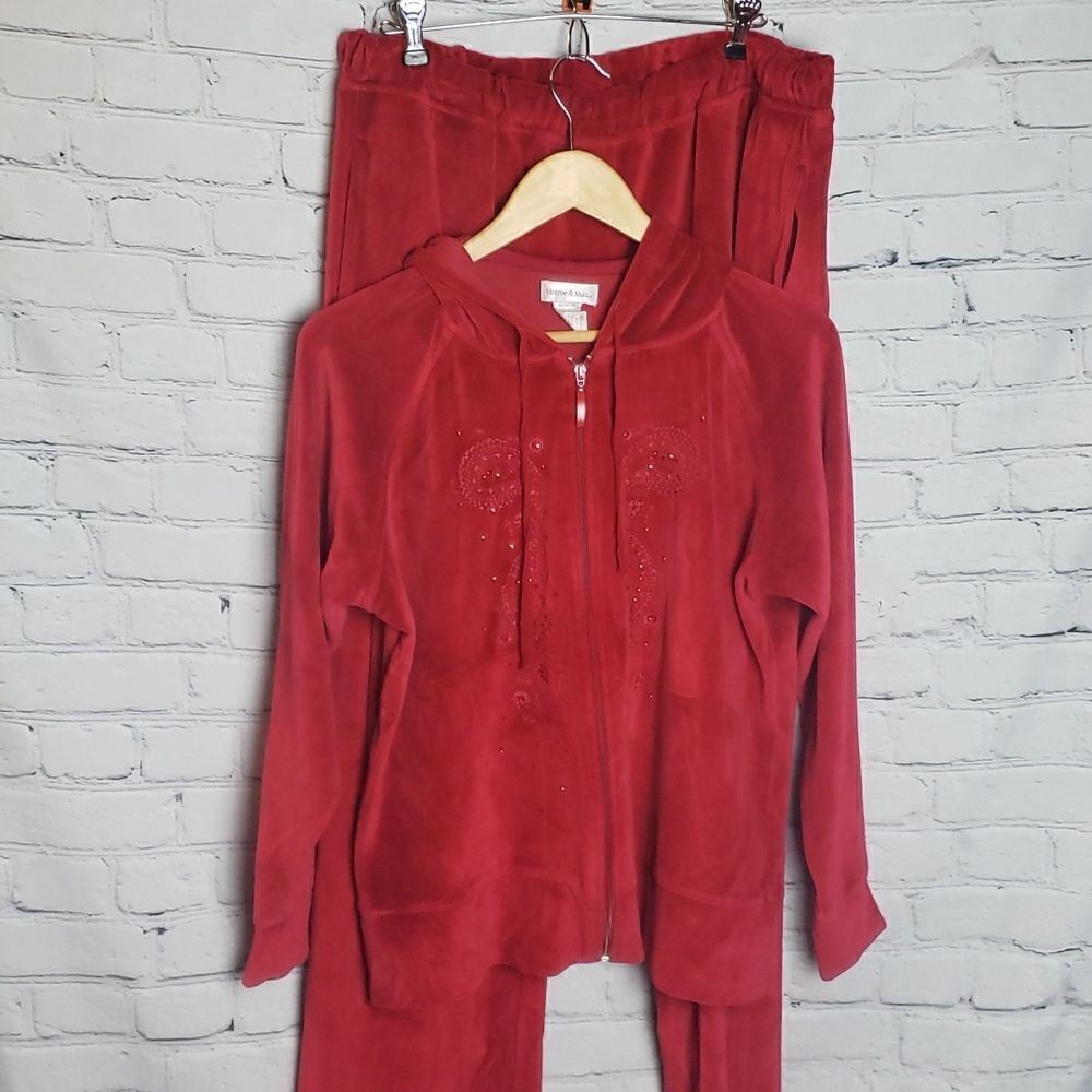 Monroe & Main Red Jacket and Pants Set